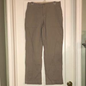 Boys Vineyard Vines pants size 18 (LOC1)